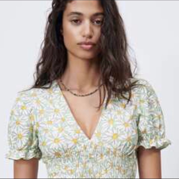 Zara Dresses & Skirts - NWT Zara Linen Blend Smocked Floral Daisy Green Mini Stretch Dress Zipper sz M.